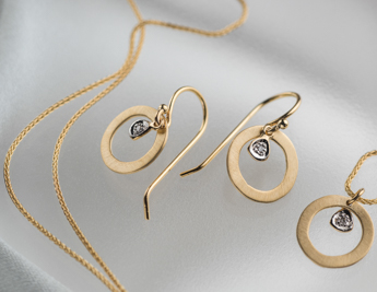 Morning Flakes Collection | 14K Gold and Diamond Jewelry