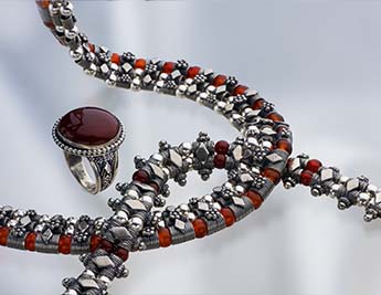 Sana'a Happuch Collection | Handmade 925 Sterling Silver Yemenite Filigree Jewelry set with Carnelian