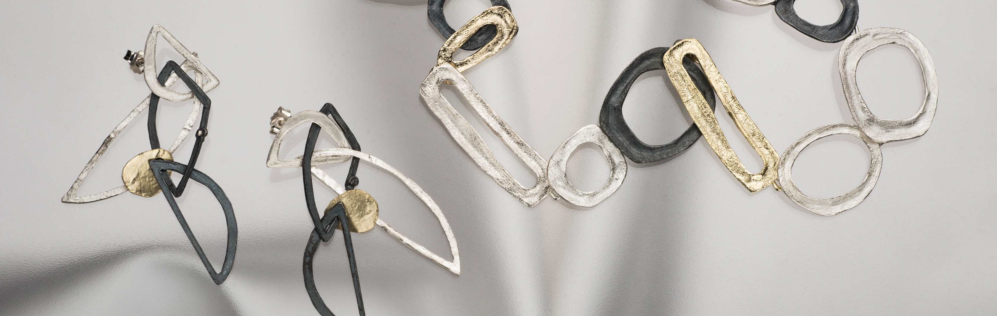 Shapes Collection | White, Oxidized & Gilded Silver Jewelry