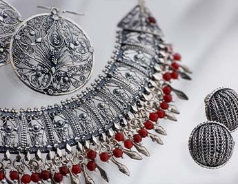Yemenite Adornment Collection | Handmade 925 Sterling Silver Yemenite Filigree Jewelry set with Carnelian