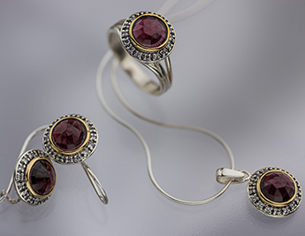 Carmen Collection | 925 Sterling Silver & 9K Gold Jewelry set with Garnet and Zircons