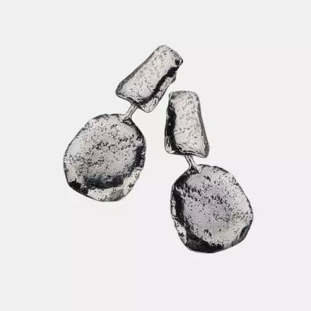 Silver Earrings with convex silver oval shape