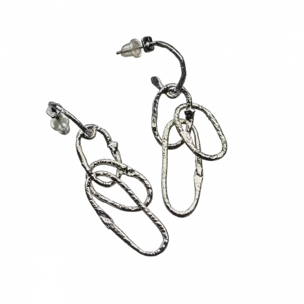 Dangling Silver Earrings with oval links