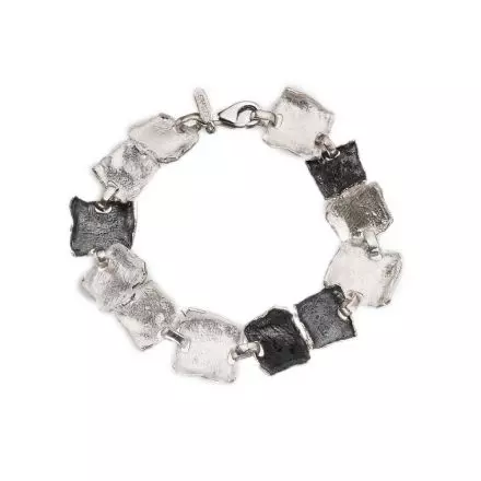 Black and white silver bracelet composed of 8 links with very original square shapes 
