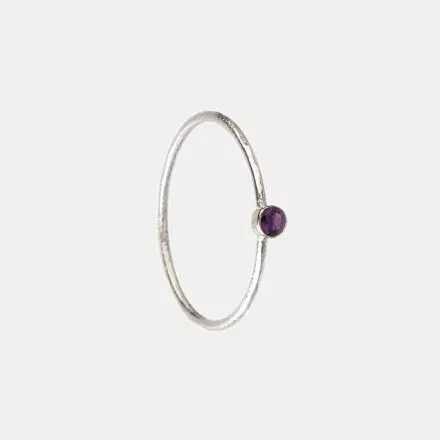 925/Silver Inspire Ring with Amethyst