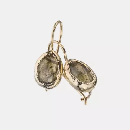 Dainty 9k Gold Earrings set with Labradorite stones