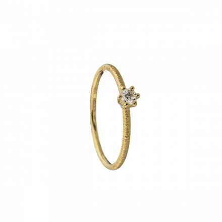 14k Gold Classic Solitaire Ring with 11-point Diamond