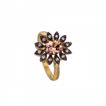 14K Gold Ring set with Morganite and Diamonds