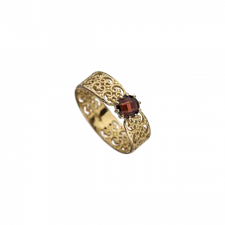 14k Gold Knitted Ring with Garnet