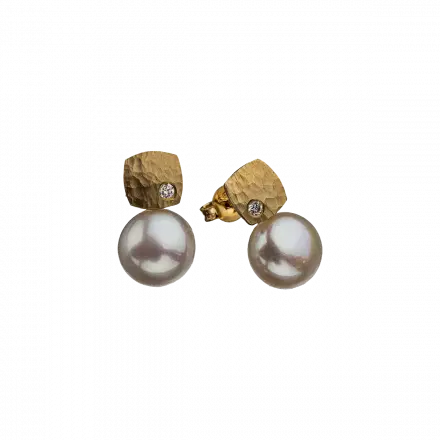 14K Gold Earrings with Diamond and Pearl