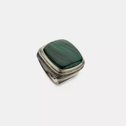Silver Ring with Malachite