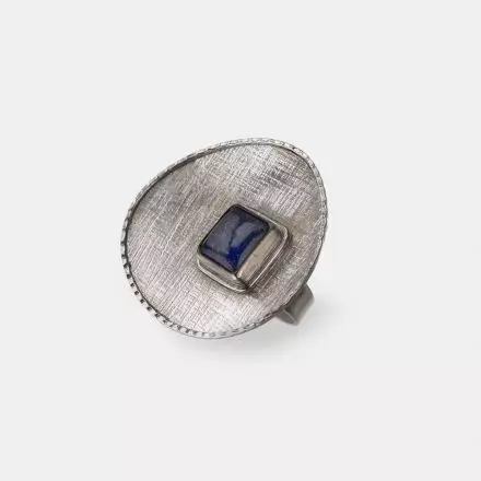 Silver Ring set with Lapis Stone
