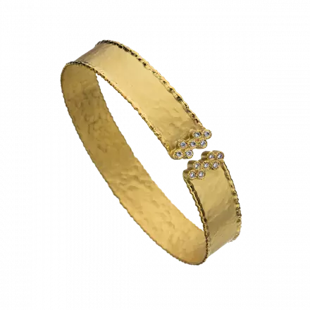 Wide 14k Gold Open Bracelet set with diamonds in the center, 14 points