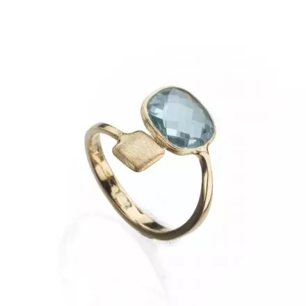 14k Gold Ring with Blue Topaz