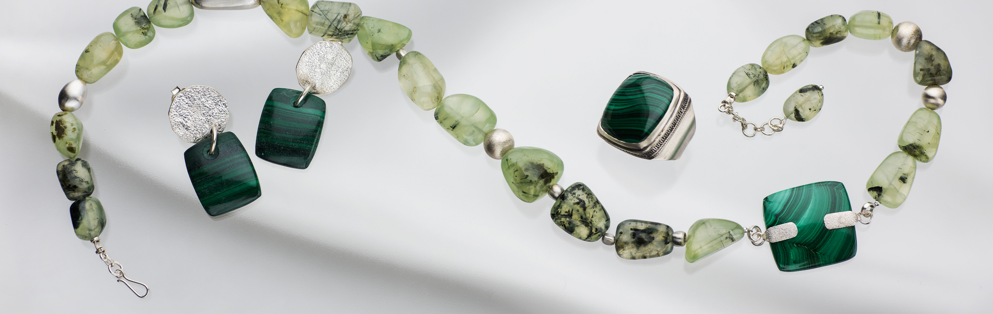 Waves and Inclusions Collection | 925 Sterling Silver and Malachite Jewelry