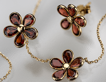 Hibiscus Collection | 14K Gold Jewelry with Garnet