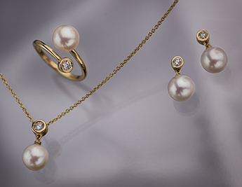 White Swan Collection | 14K Gold Jewelry with Pearls and Diamonds